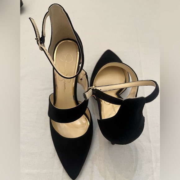 ✨ Jessica Simpson Black and Gold Heels ✨ - Picture 5 of 11